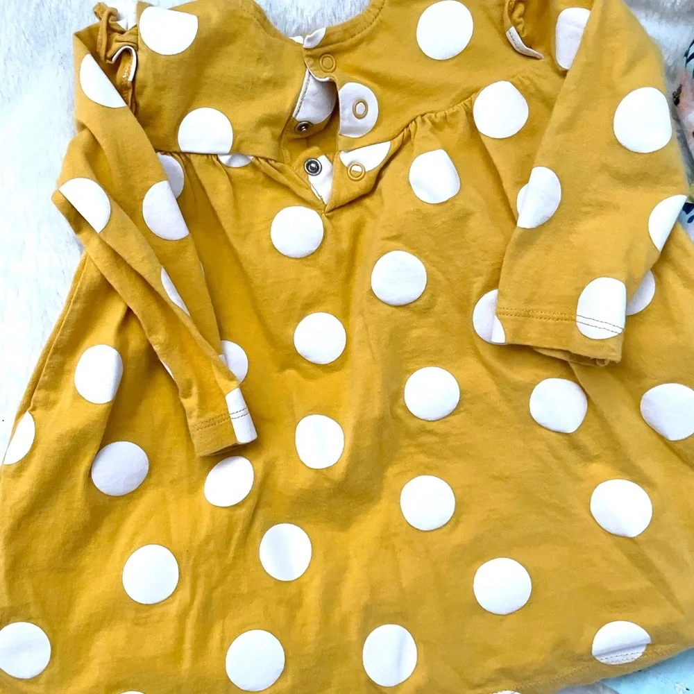 Carter’s dress size 18 month set of 2 dresses - Picture 5 of 5